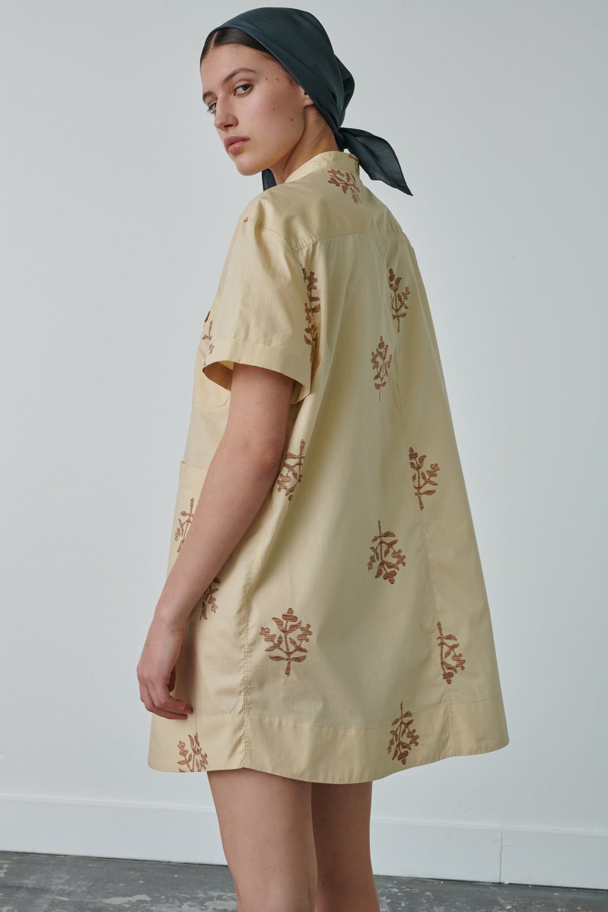 ROBE UNIQUE ORANGE vue 2